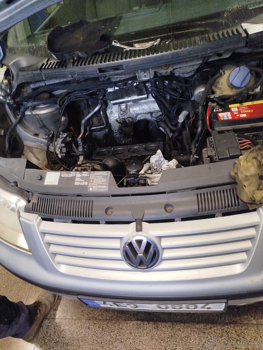 VW Sharan 1.9 tdi 7 mist nová stk - 10