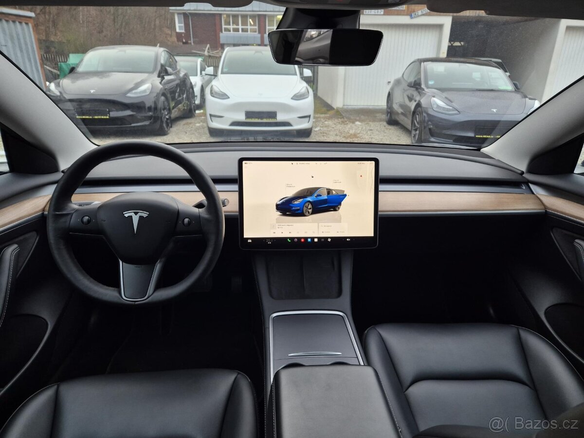 Tesla Model 3 STANDART PLUS 208kw - 37 831 km - 10