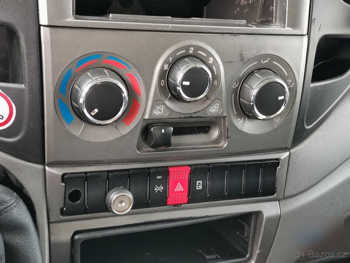 Iveco DAILY 35S13 MRAZÍ/CHLADÍ/EUTEKTICKÉ/380V - 10