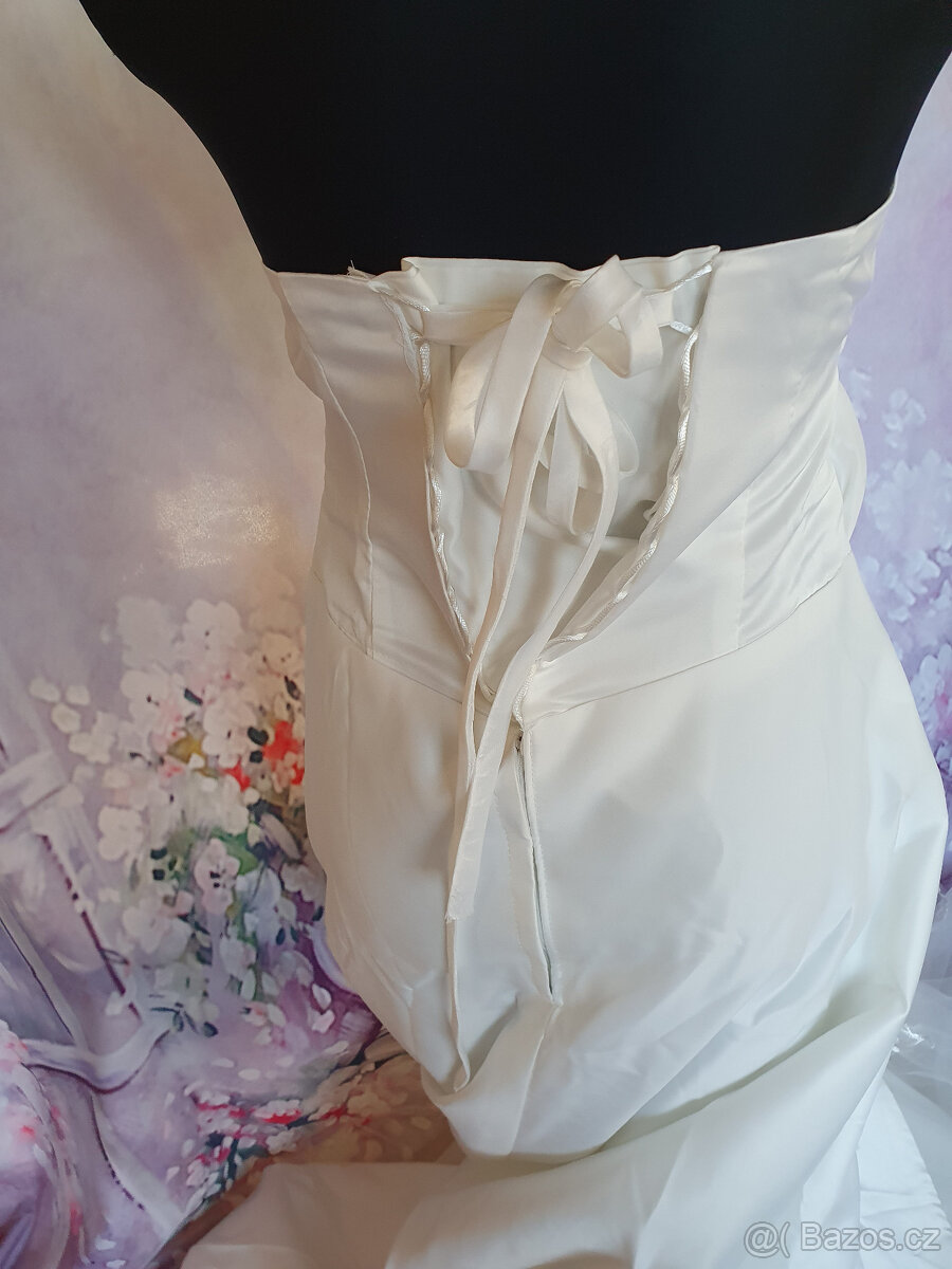 Svatební šaty Laura, nové, VÝPRODEJ - 10