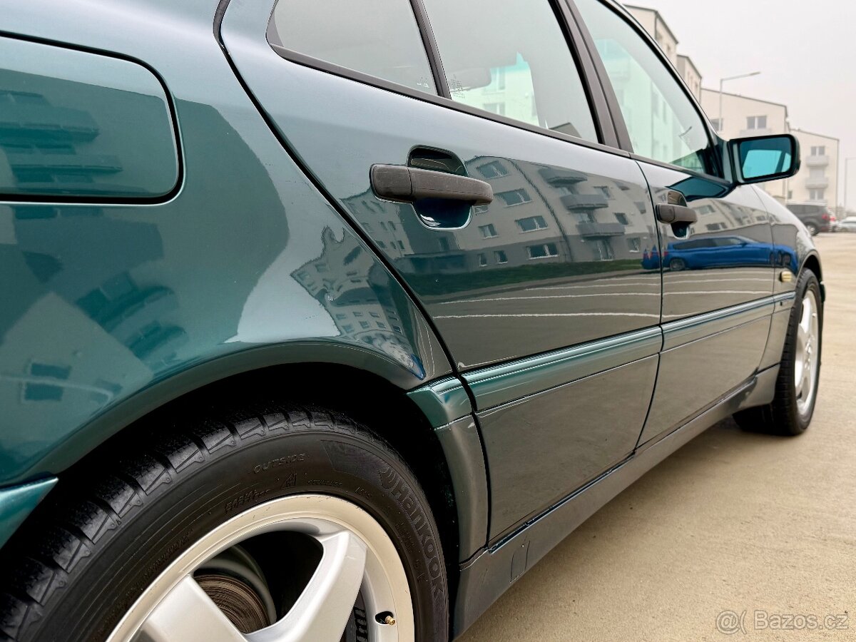 Mercedes-Benz C220 diesel AMG 17” NOVÁ TK a EK - 10