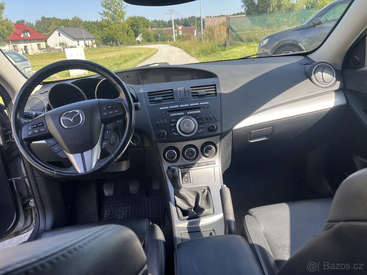Mazda 3 BL, 2.2 diesel, 2009, Nová STK - 10