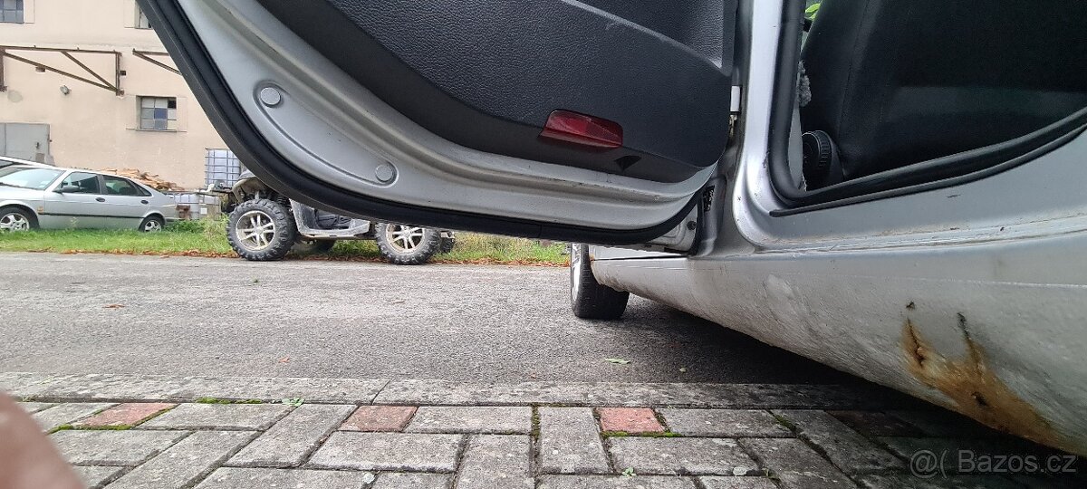 VW Golf 1,9tdi LA7W - 10