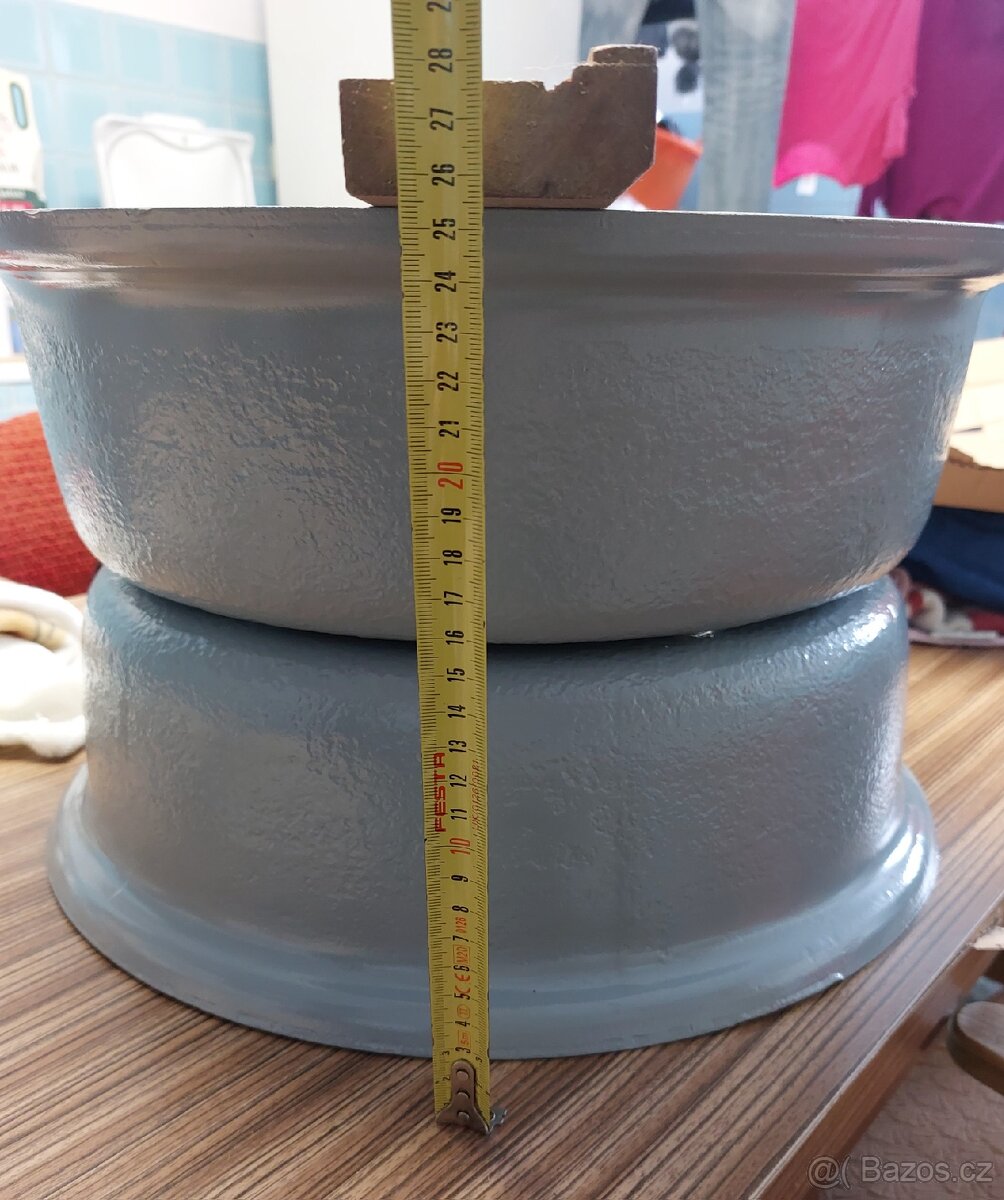 Pneu 11.5-15 - 10