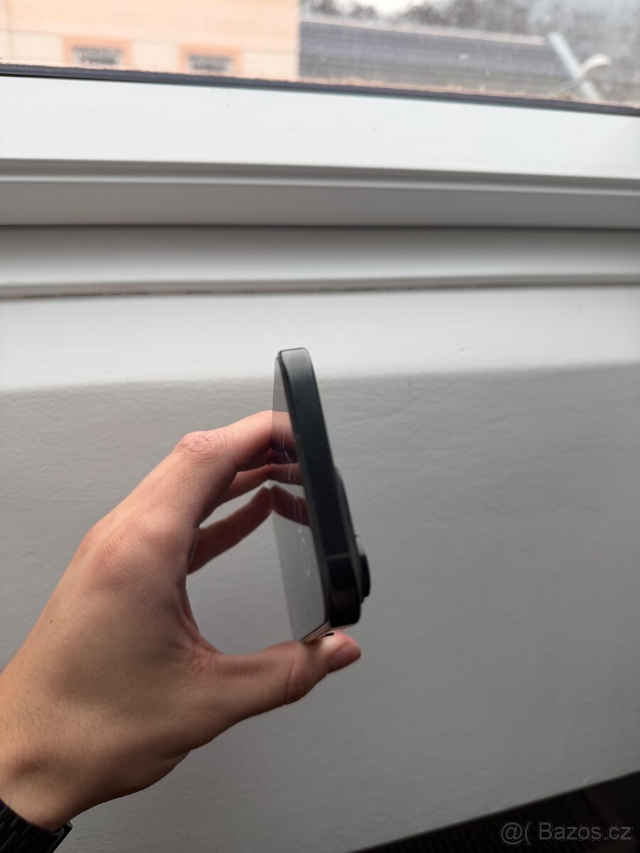 Apple iPhone 16 pro max 512GB černý titanium black - 10