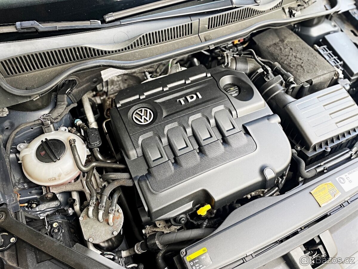 VW GOLF SPORTSVAN 2.0TDI 110KW NOVÉ ROZVODY FULL SERVIS TOP - 10