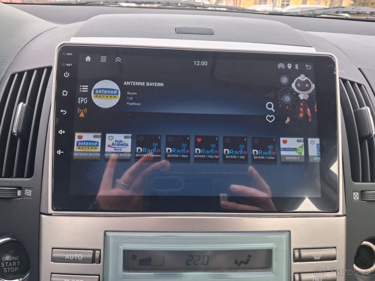 Toyota Corolla Verso 1.8i Sol benzín 95kw - 10