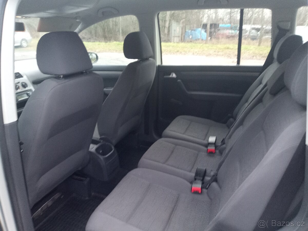 VW Touran - 10