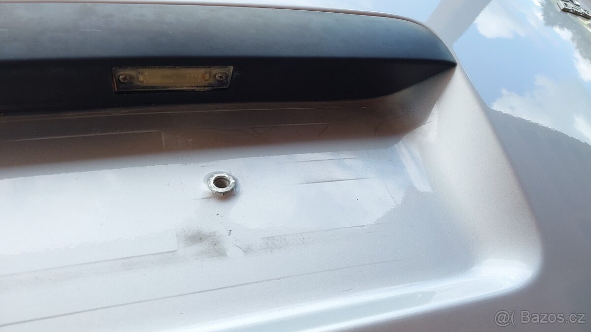VW Caddy – Dveře kufru , Vzpěry - 10