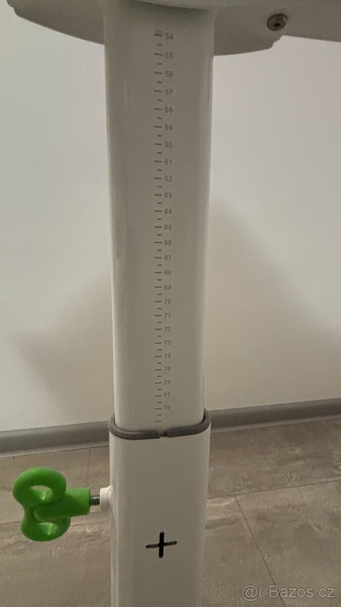 Certifikovaný rostoucí stůl s žídlí - 10