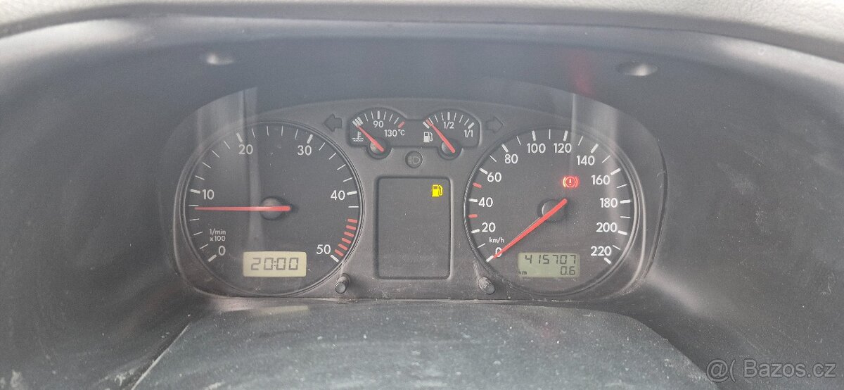 Vw t4 2.5 tdi 75kw caravelle rok 2001 - 10