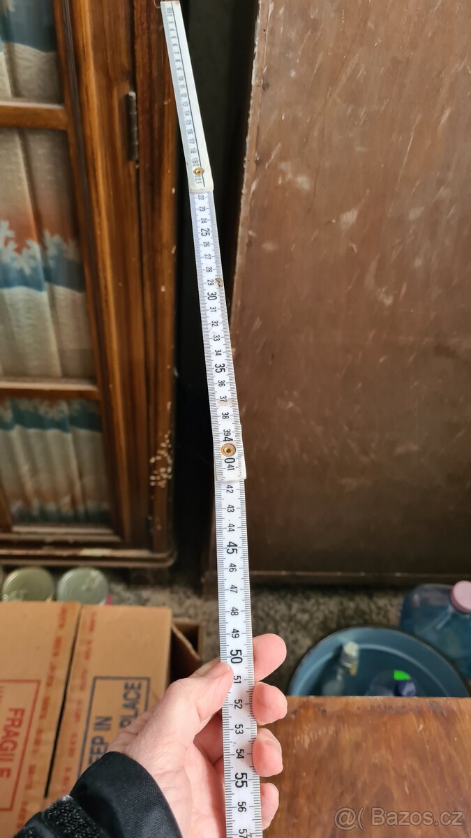 Stare skrine, stul a zidle - 10