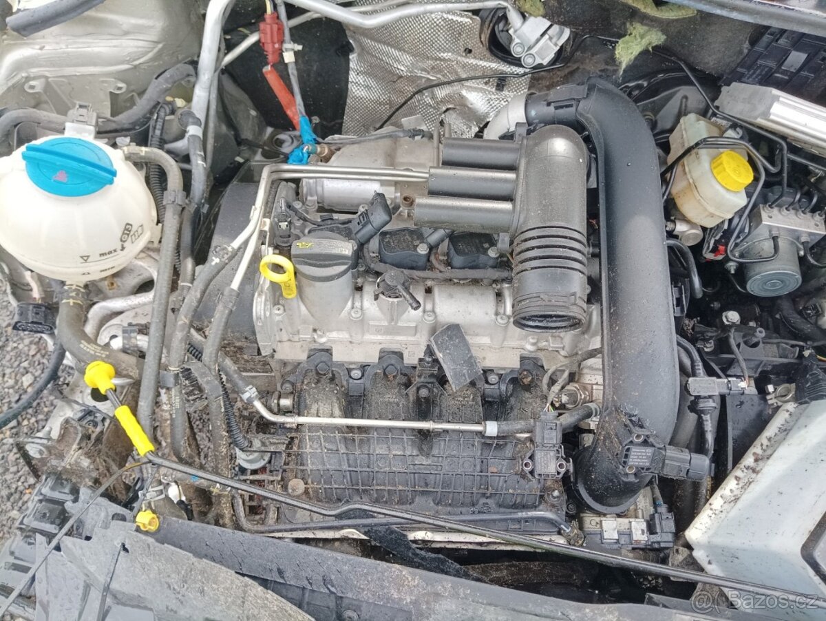 Škoda Fabia 1.2i / 48000km / KLIMA/ 2015 - 10