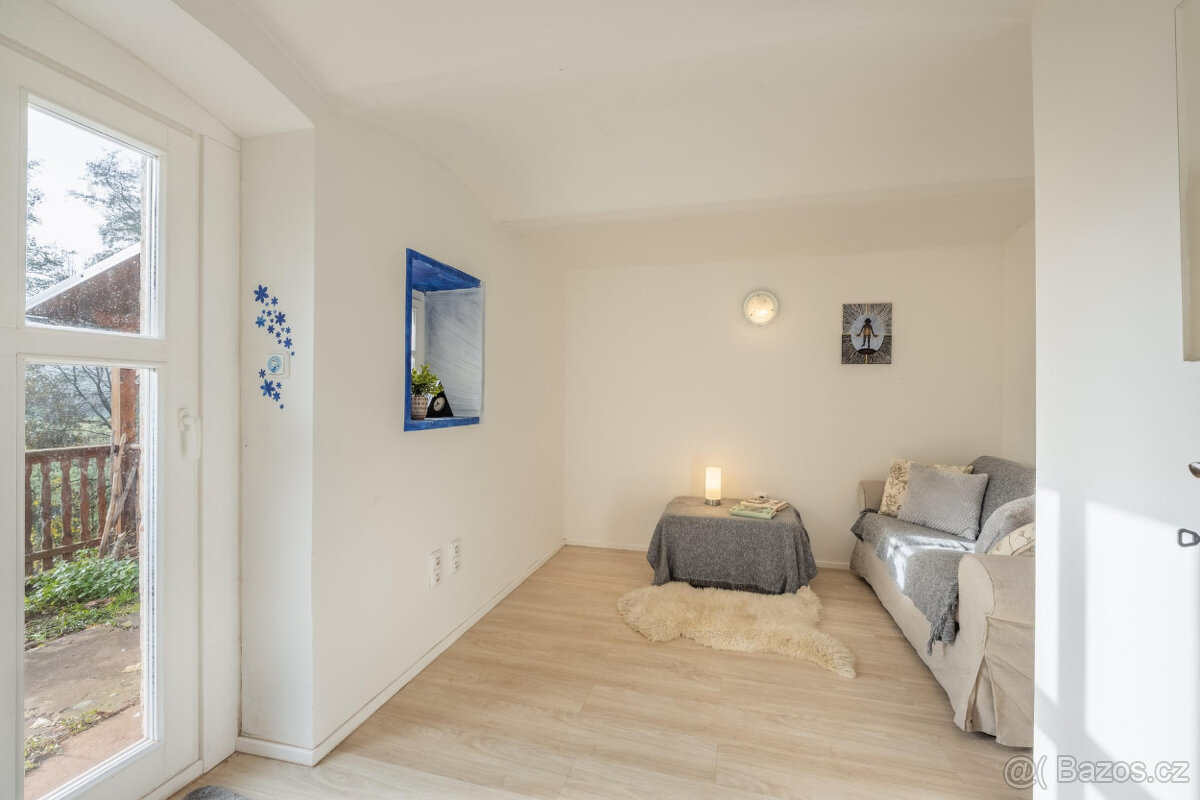 Rodinný dům/ chalupa v Chotěvicích - 10