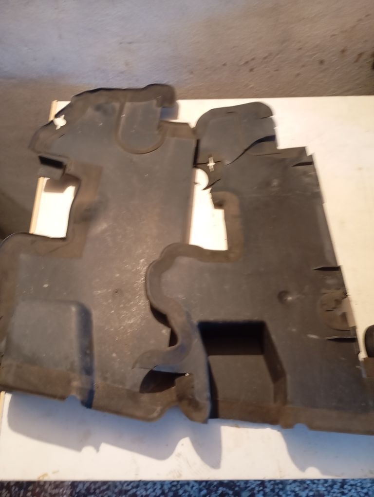 Citroen C4 Picasso 2007 díly - 10