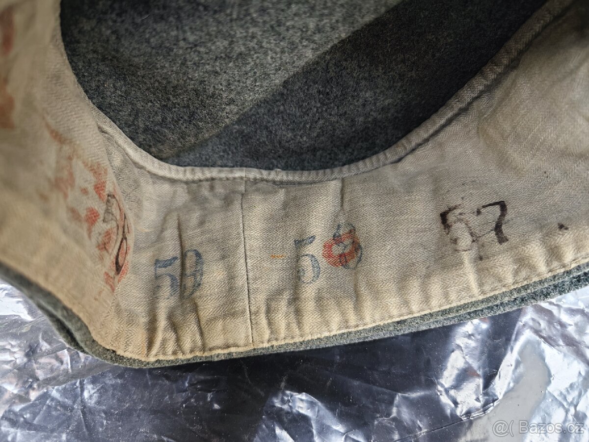 Vojenské čepice - 10