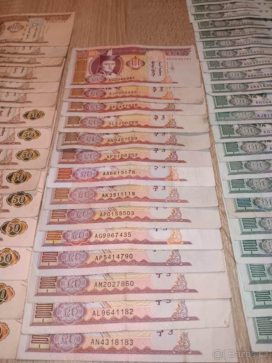 260 ks staré bankovky celý svět - 10