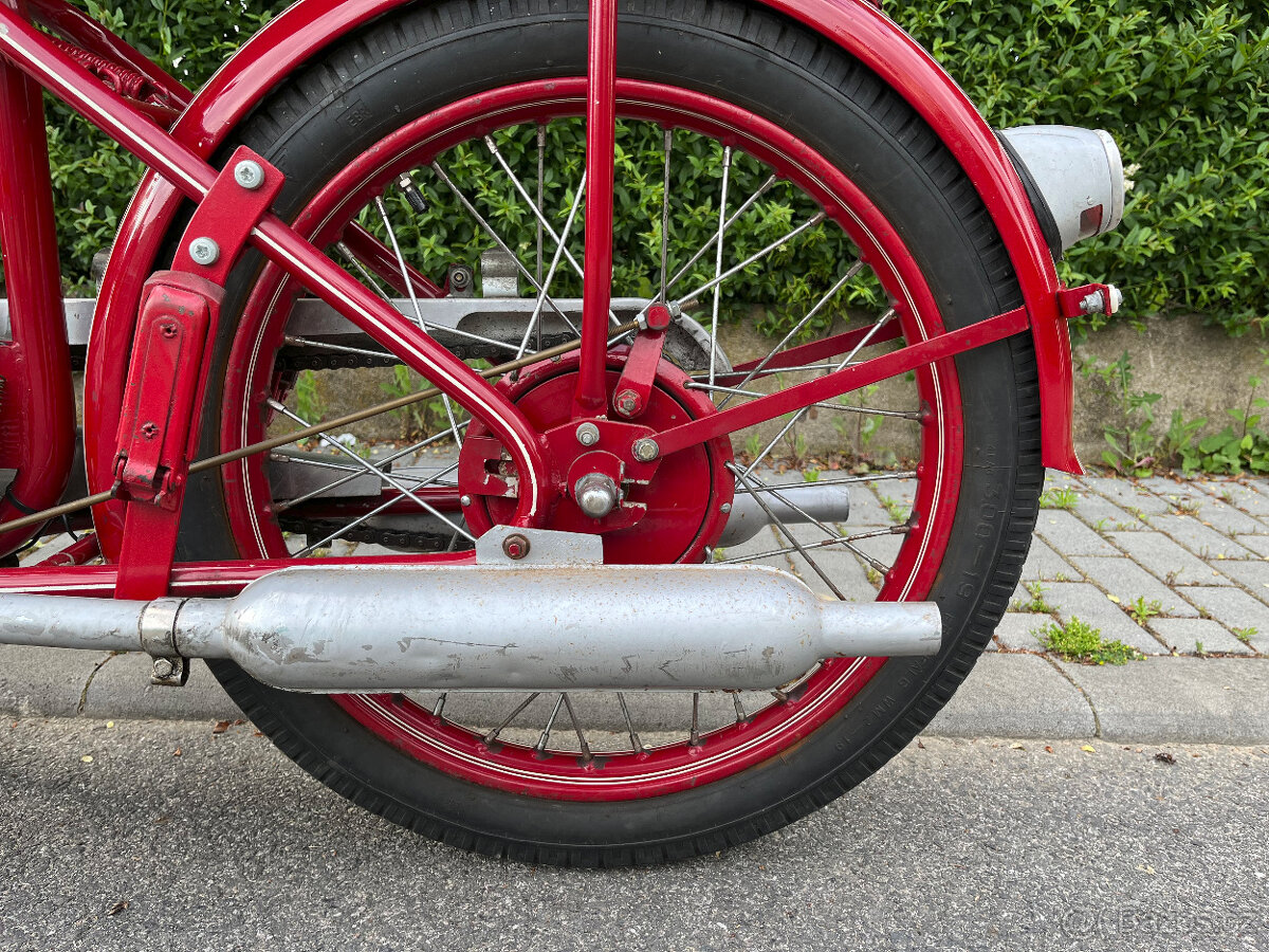 Monark - ČZ M300 (150c), r.v.1950 s TP - 10