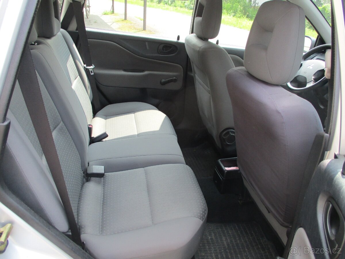 MITSUBISHI SPACE STAR - 1.3 i, dobrý stav - 10