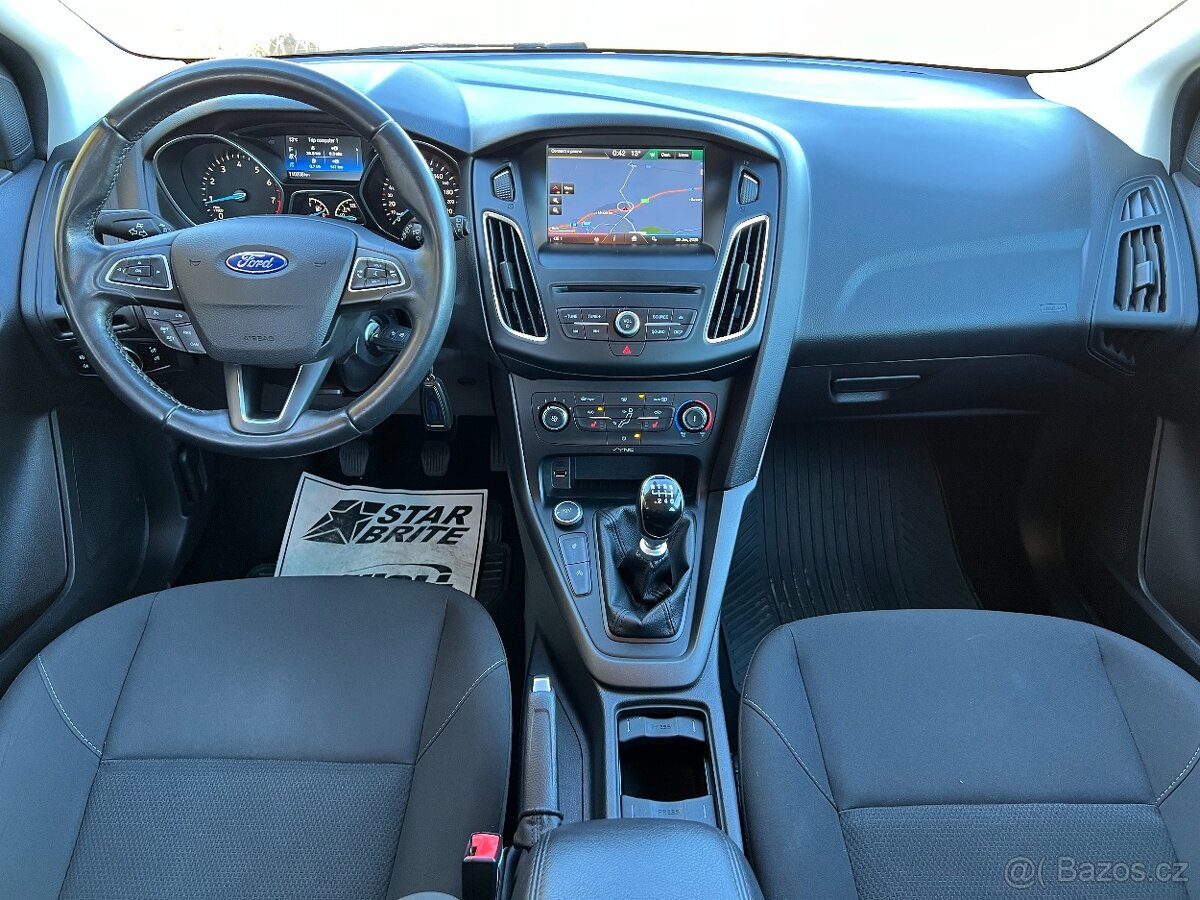 Ford Focus 1.0 T EB 92kW VÝBAVA - 10