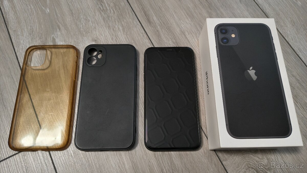 iPhone 11 64GB Black - 10