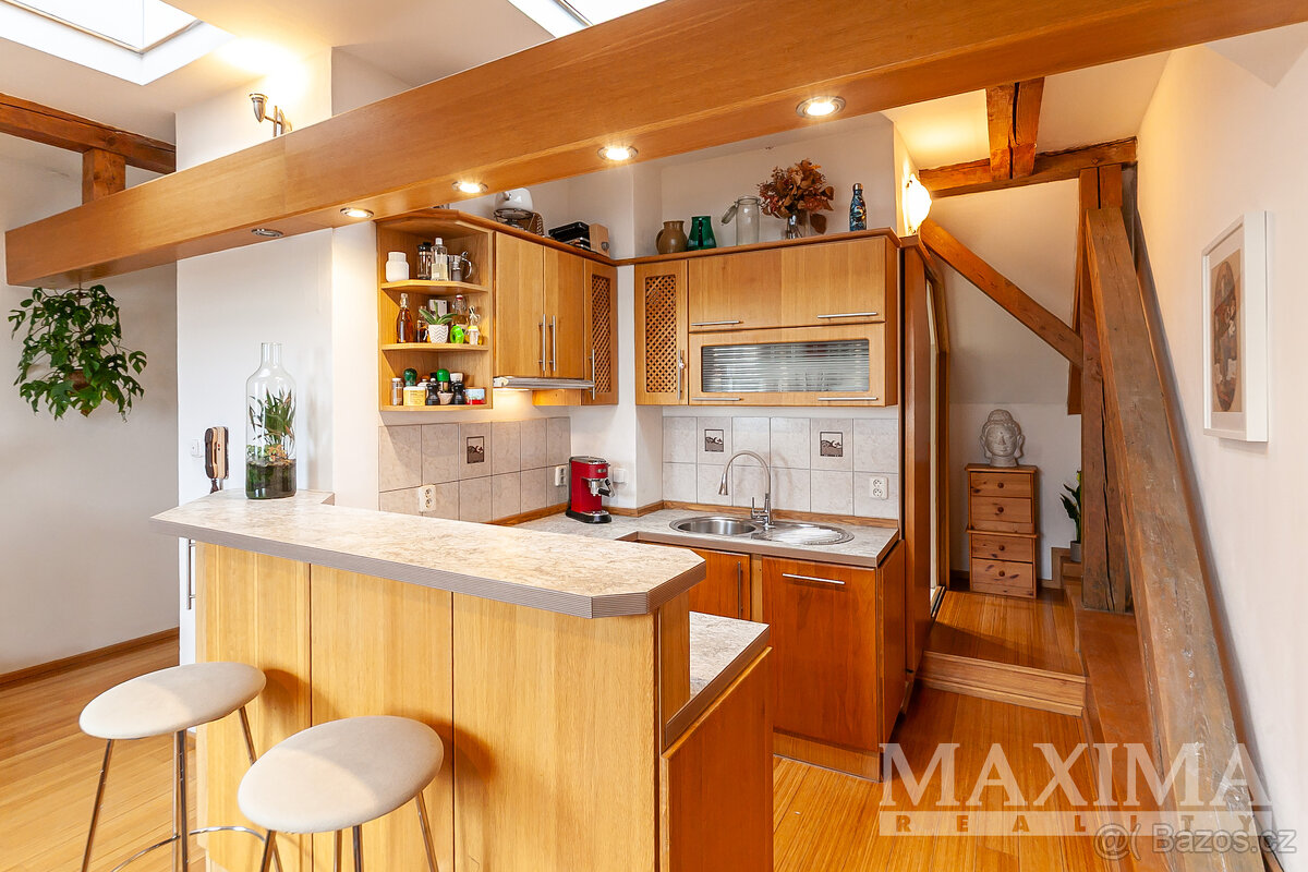 Byt 4+1 o ploše 138 m2 - Praha, Vršovice - 10