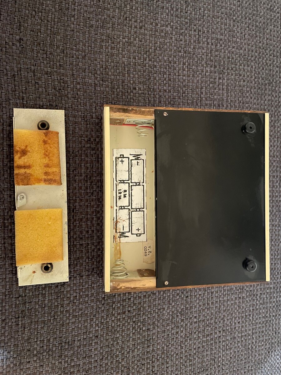 Stará hračka - Škoda Tesla - 10