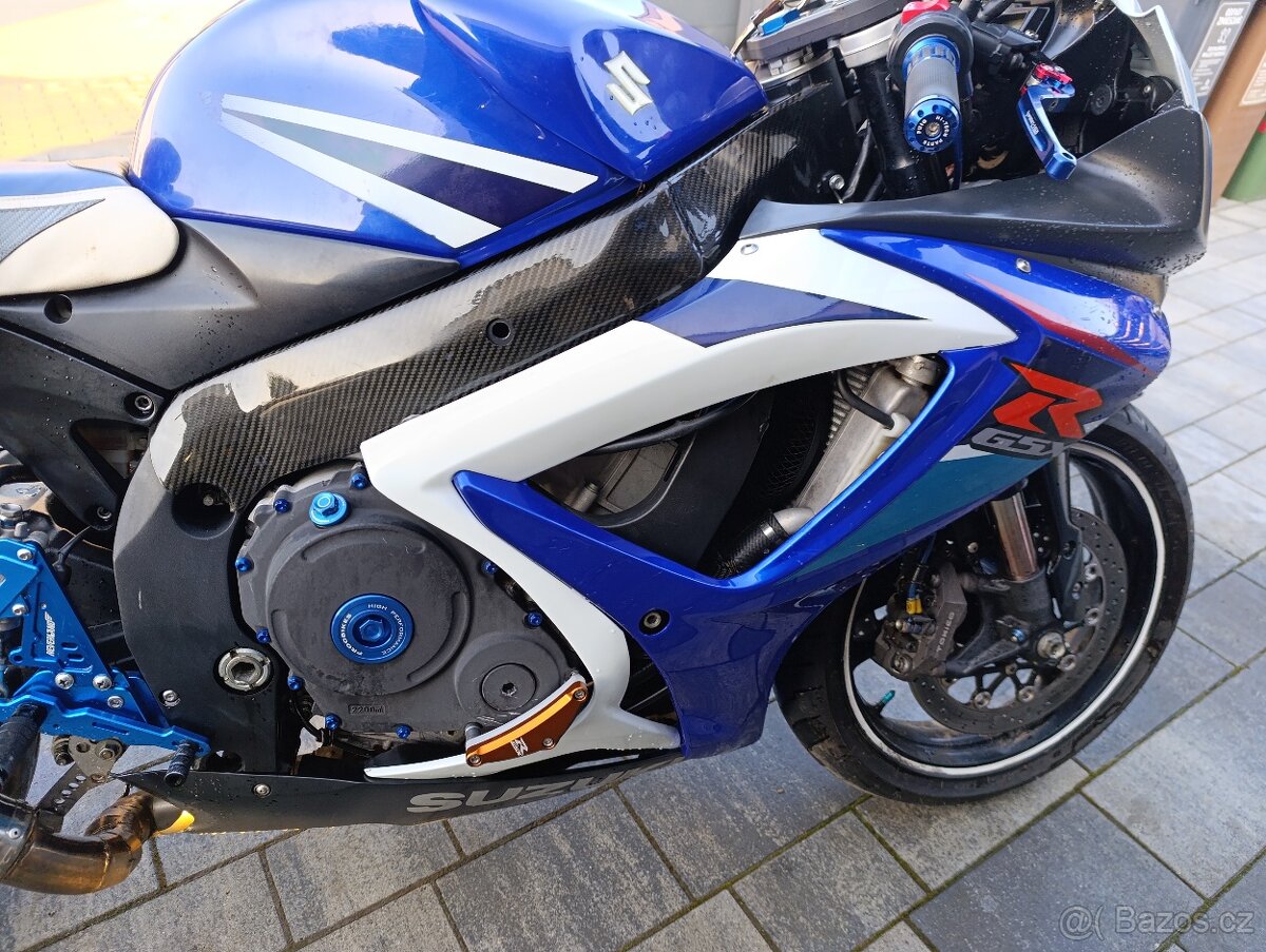 Suzuki GSX-R K7 CR doklady - 10