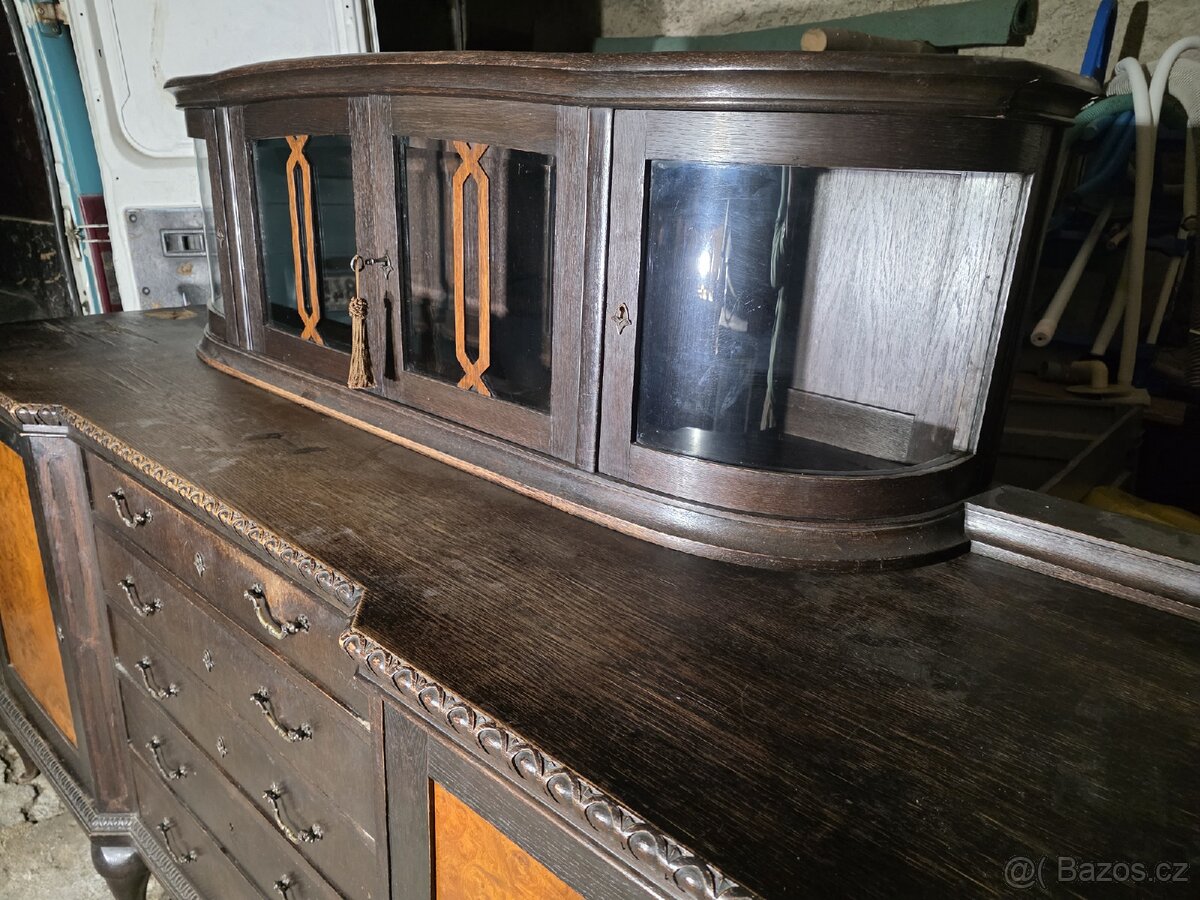 Starožitný Příborník - 10