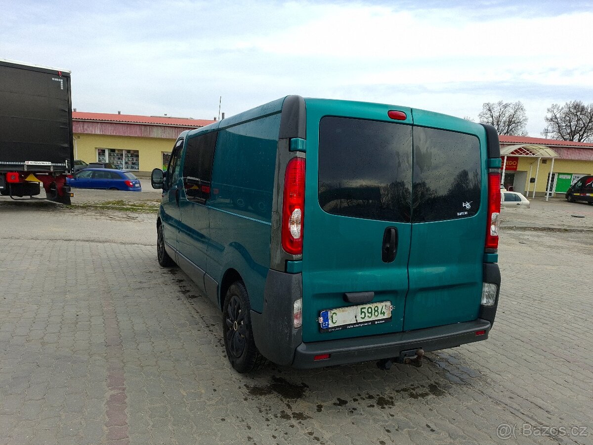 Opel Vivaro 2,5cdti Long 6 mist - 10