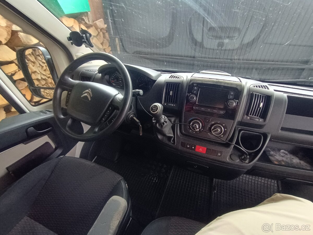 obytná dodávka - 10