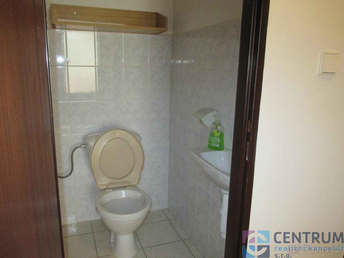 Pronájem bytu 2+kk, ul. 5. Května, Jablonec nad Nisou. - 10