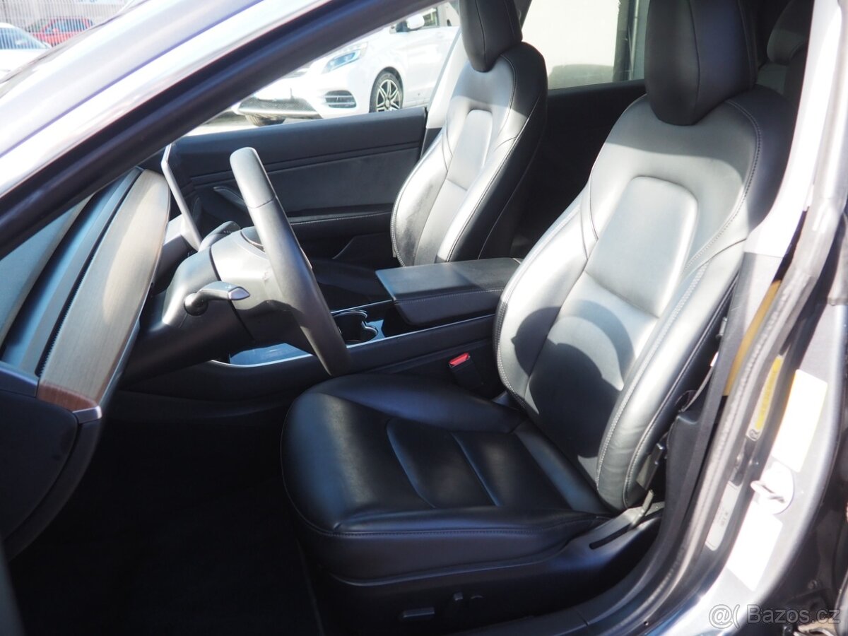 2019 Tesla Model 3 LR Dual Motor, tažné, DPH - 10