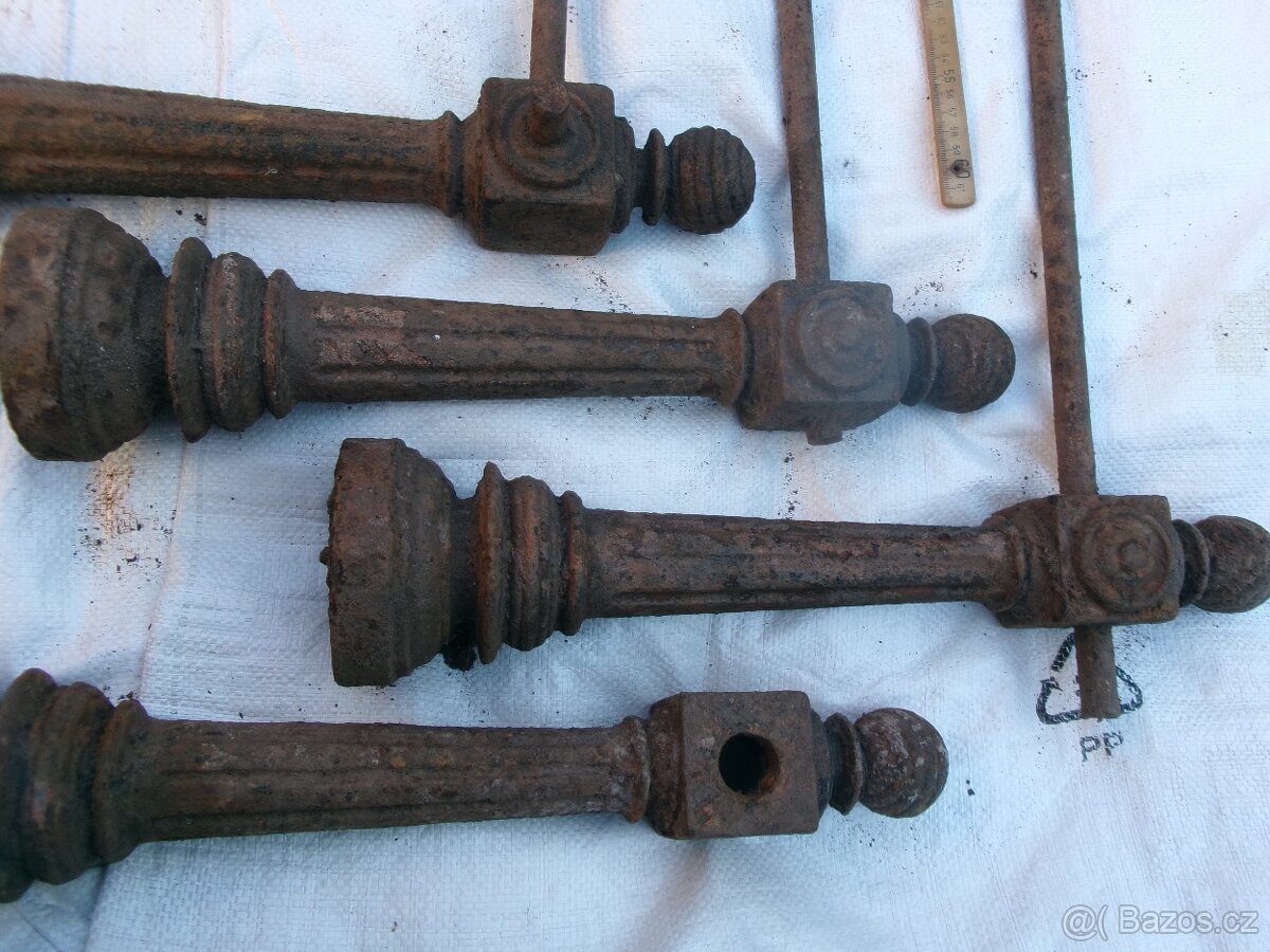 prodám stará ruční vodní čerpadla - Sigma-Mostar, Rejsek a d - 10