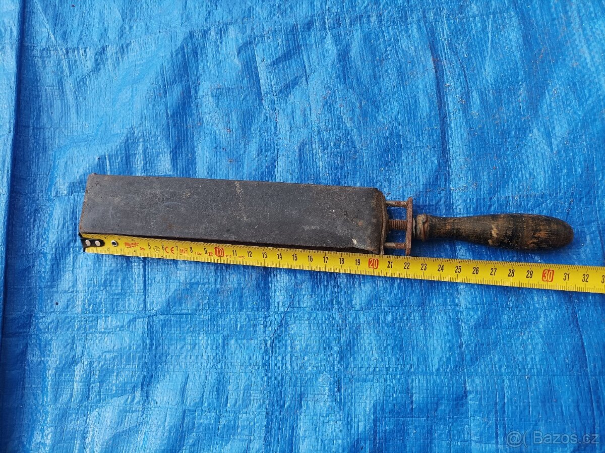 Starý brousek na břitvu - 10