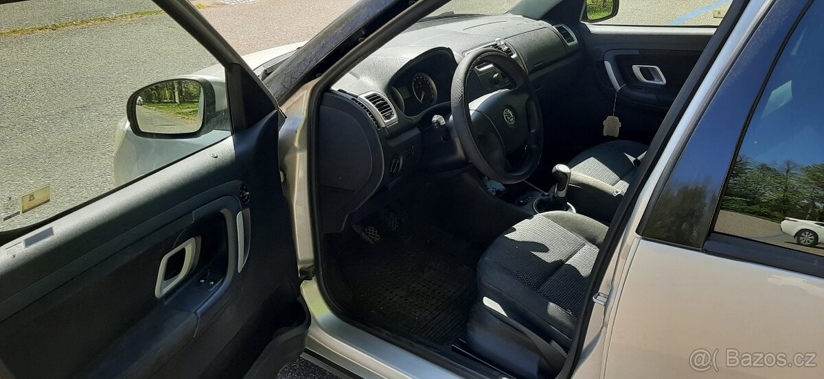 Škoda Roomster Scout 1.4MPi LPG - 10