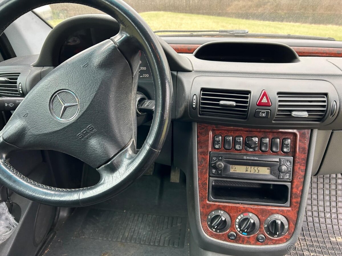 Mercedes Benz Vaneo 1.7 CD 2007 - 10