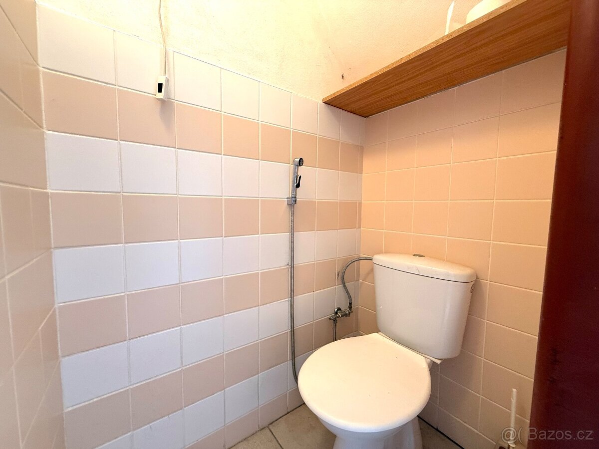 Prodej rodinného domu 75 m², pozemek 608 m² - 10