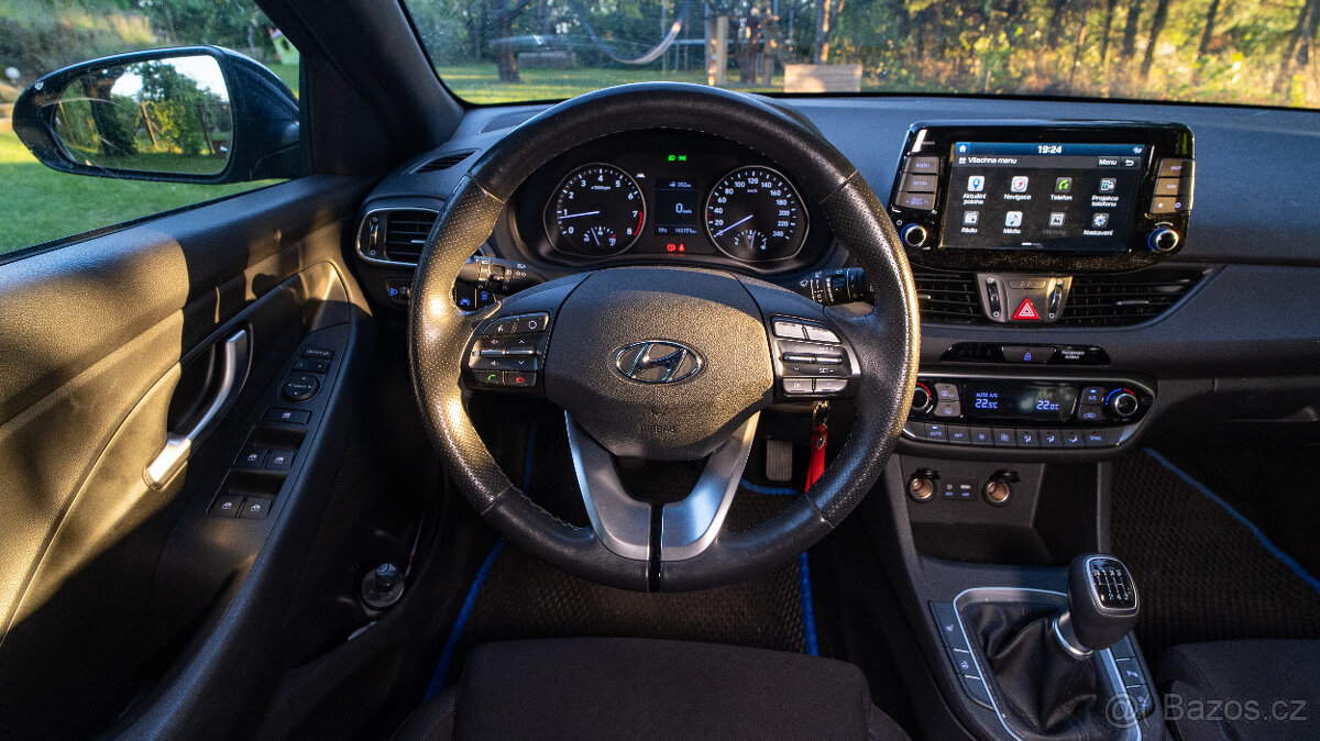 Hyundai i30 Kombi 1.4 T-GDI (140 koní) - manual - 10