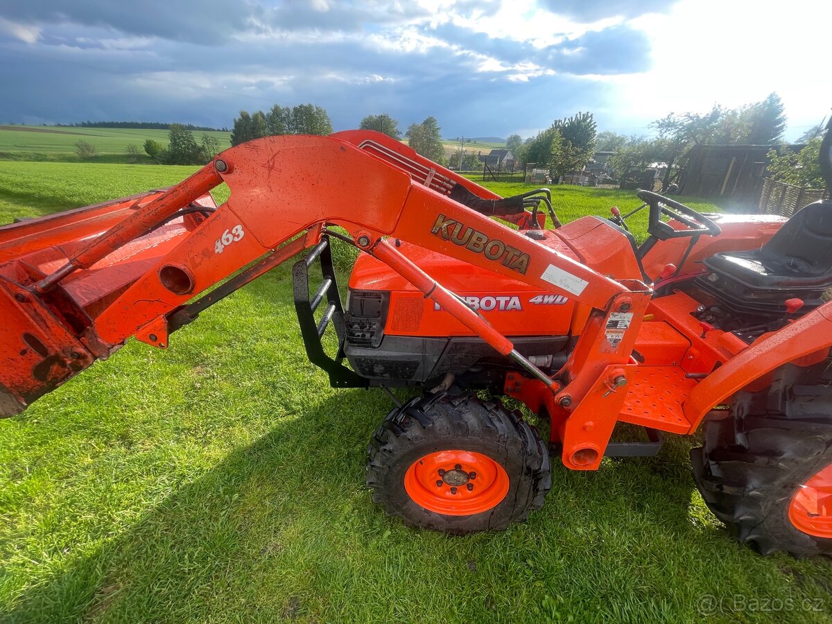 Kubota L 3200 - 10