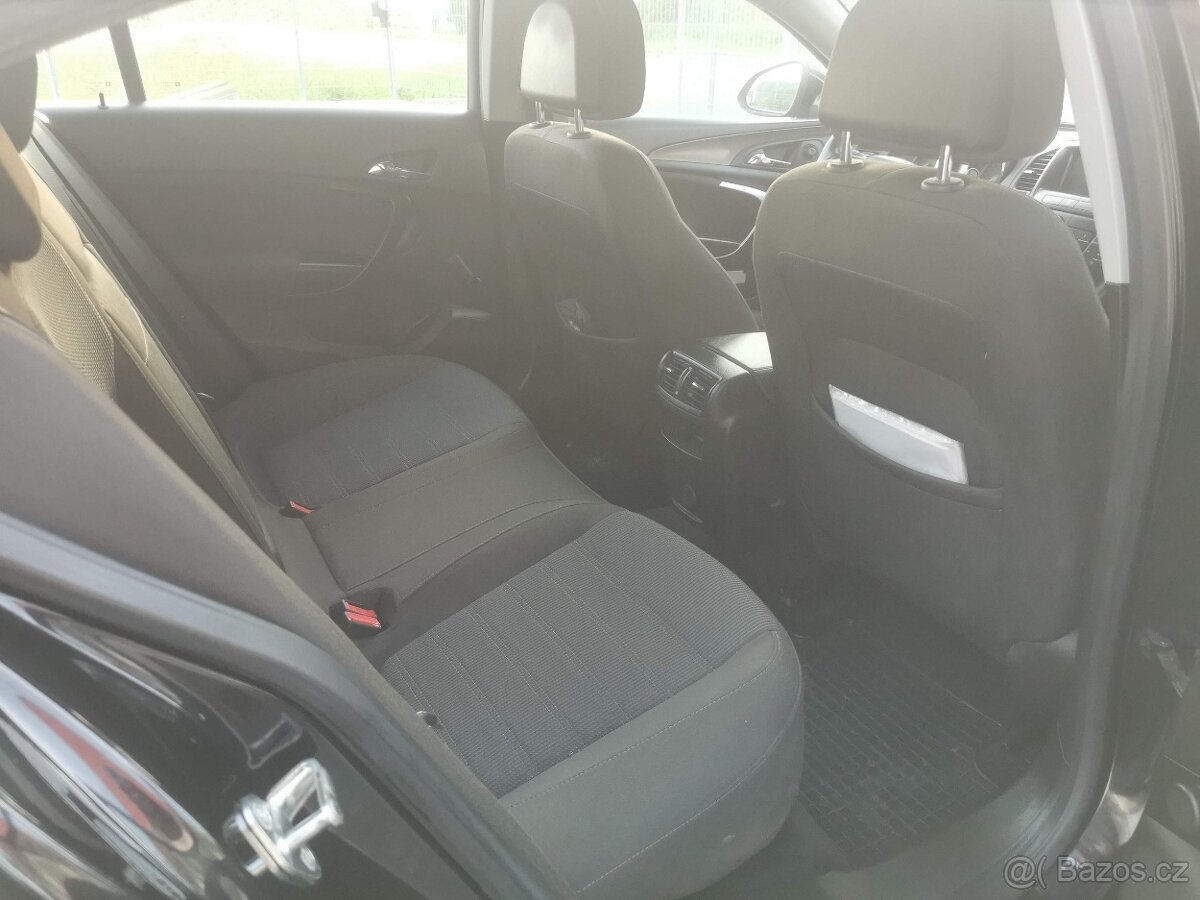 Opel Insignia 2.0 CDTi - 10