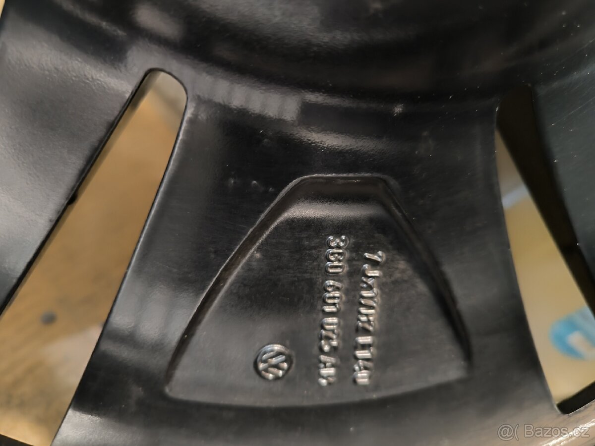 ALU kola Passat Superb 5x112 r17, Originál,+TPMS,Pirelli 98% - 10