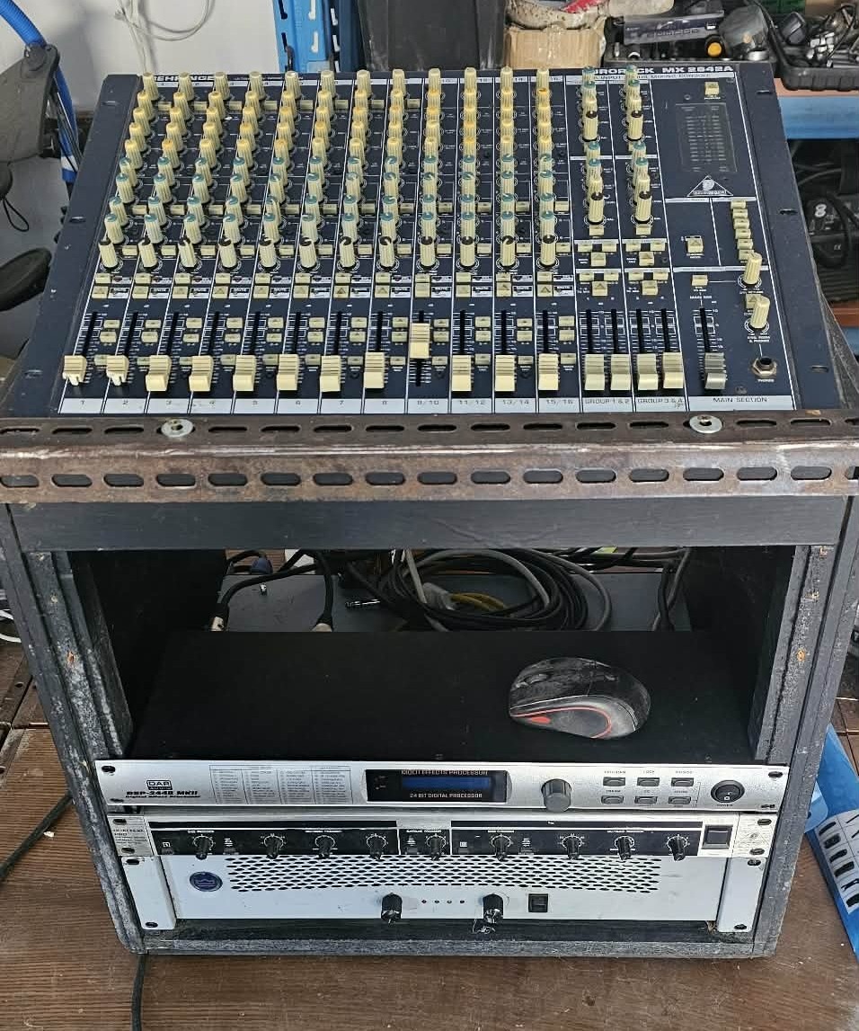 Hudební aparatura - 10