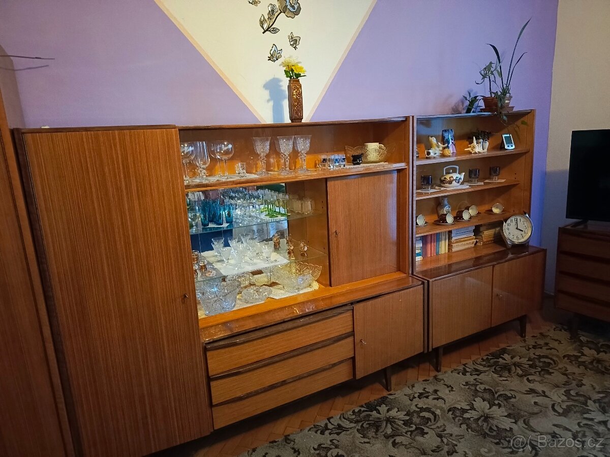 Nábytek po babičce. 60 léta. - 10