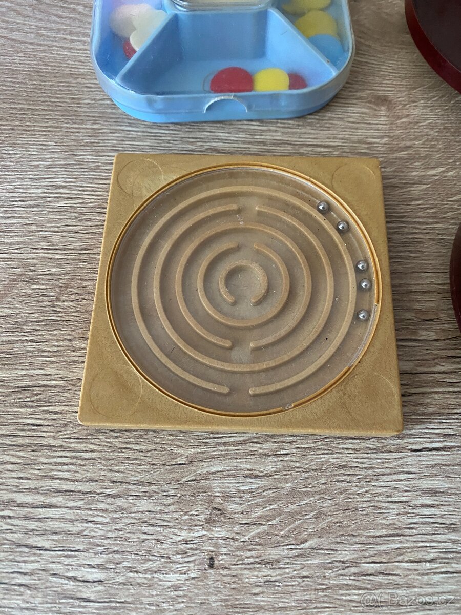 staré hry stolní hry retro hry směr praha - 10