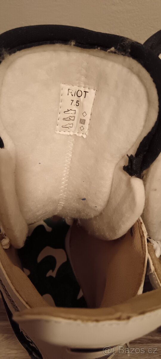 Hokejove brusle SBK - 10