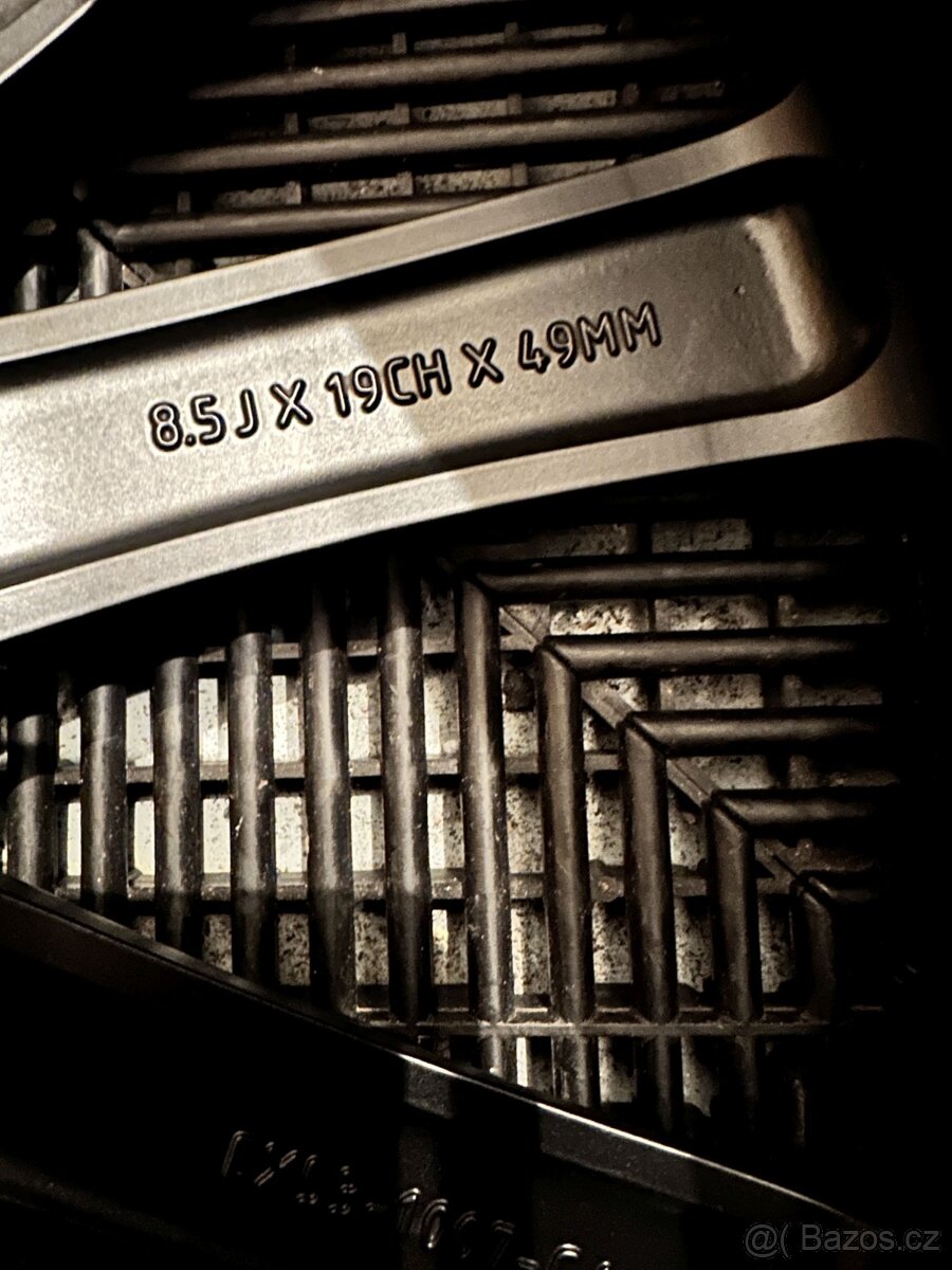 ZIMNÍ - Jaguar F-TYPE - orig. ALU disky 5x108 R19 - 10