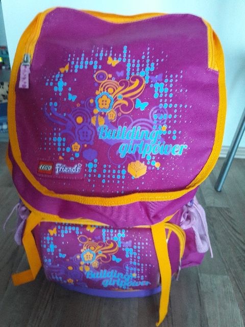 LEGO FRIENDS AKTOVKA - 10