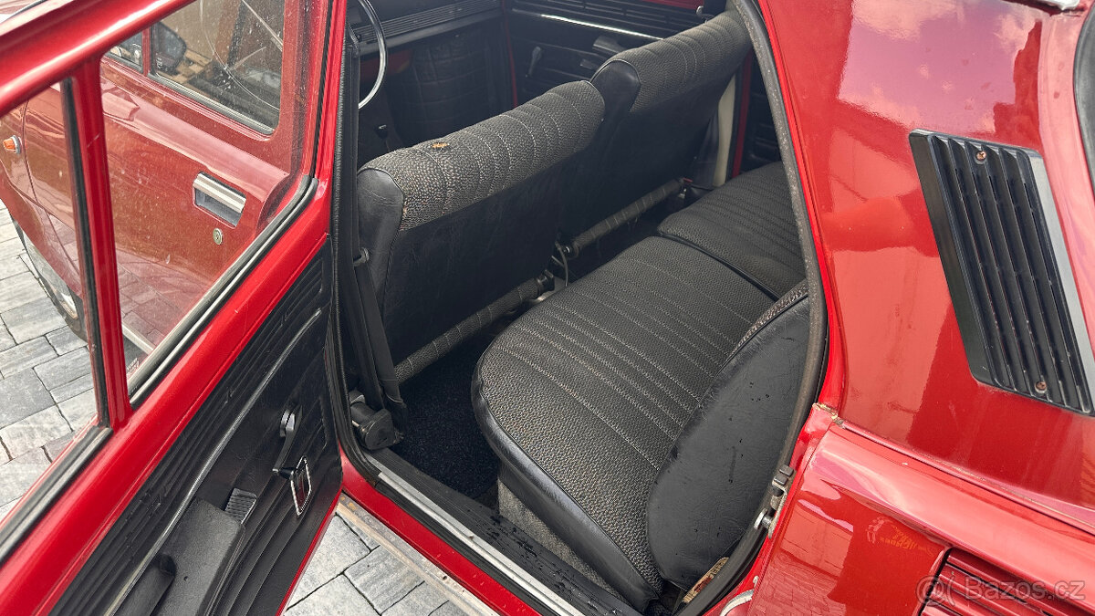 ŠKODA 100L DE LUXE - 10