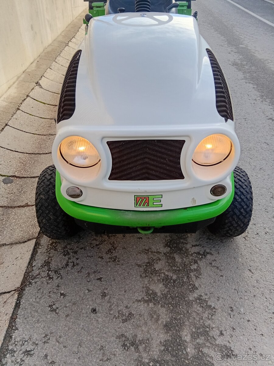 Prodám zahradní traktor Etesia 100 Hydro Evolution - 10